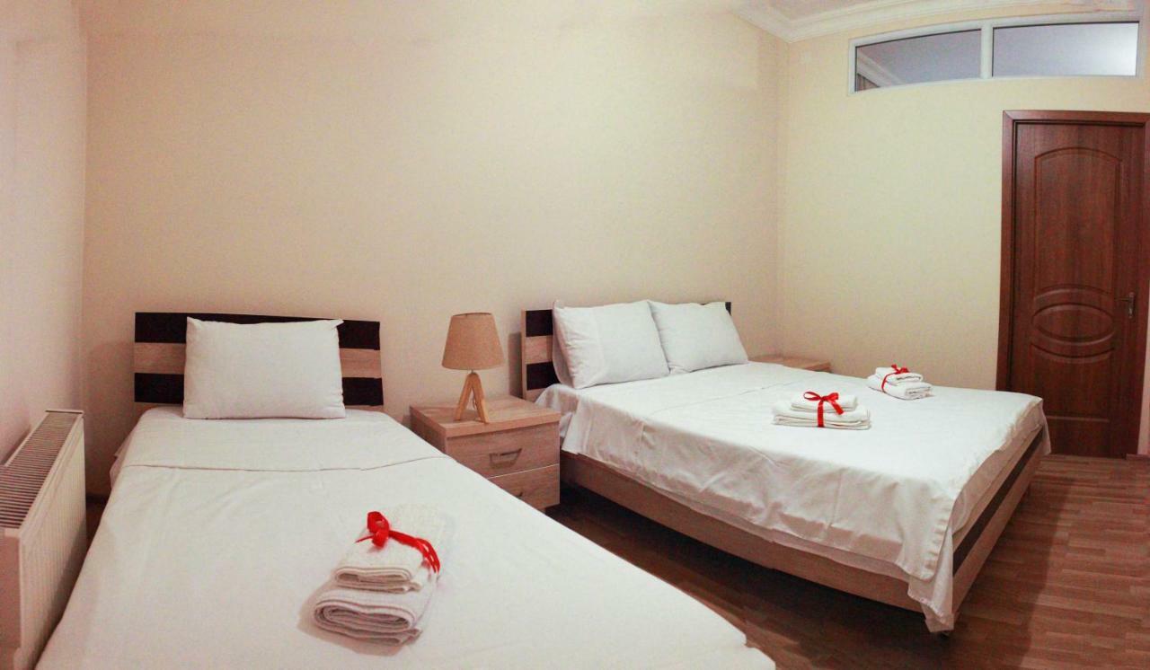 Hotel Tao Batumi Kültér fotó