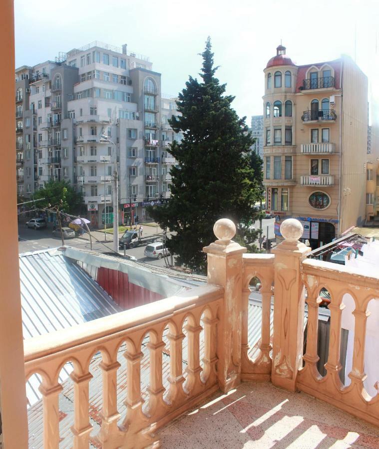 Hotel Tao Batumi Kültér fotó