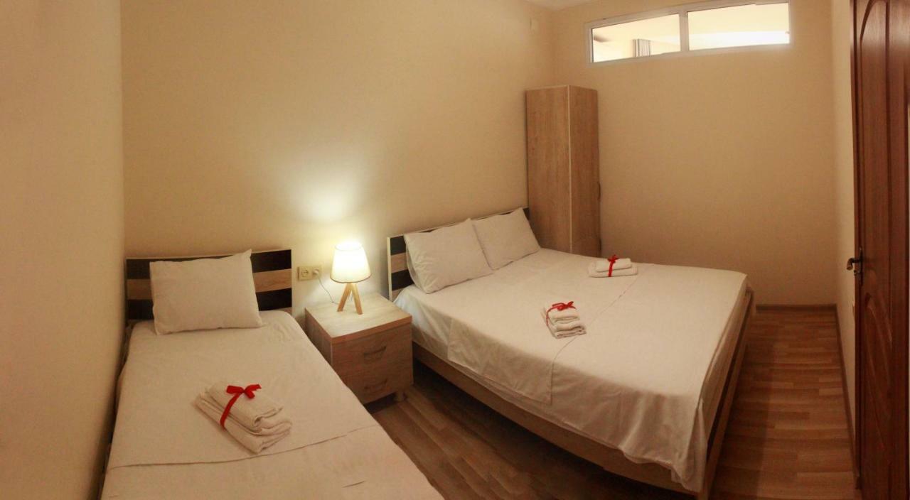 Hotel Tao Batumi Kültér fotó