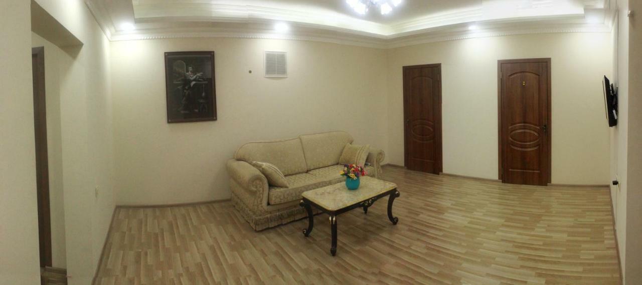 Hotel Tao Batumi Kültér fotó